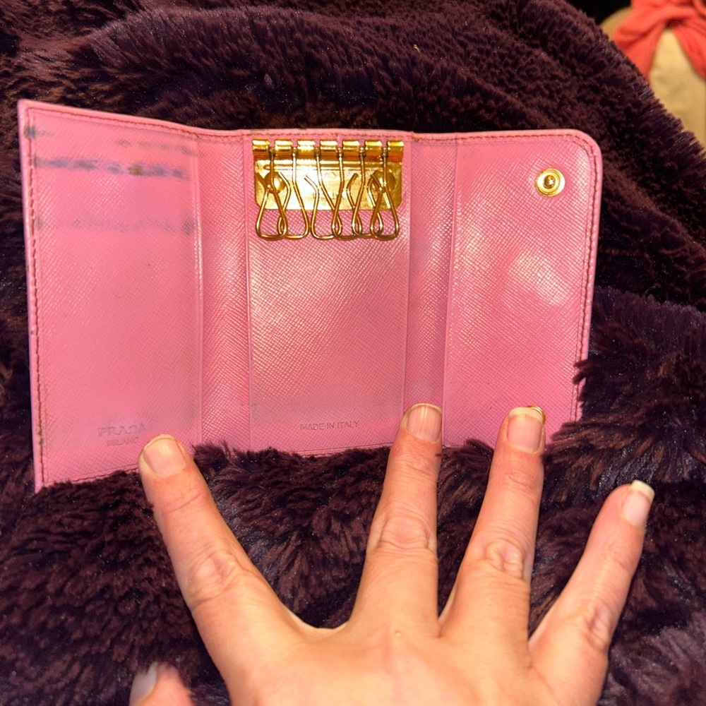 👏🏼SOLD!  Do not purchase!  Prada Pink Safiano Leather Wallet key card holder. - Picture 7 of 11